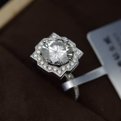 2cts Moissanite Jewelry Ring Round Shape 8mm Size OEM / ODM Acceptable