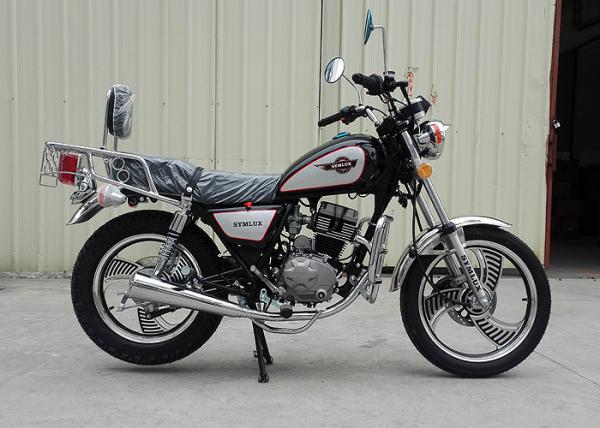 Air - Cooled Road Cruiser Motorcycles 150CC Energy Saving Low Fuel Consumption