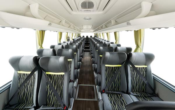 30 50 Seater Coach Tour Bus Front Wheel Drive Diesel Coach