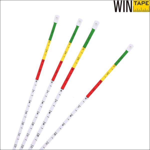 Le double étroit de largeur de mi de bras de pp bande en plastique de circonférence a dégrossi avec des trous de poinçon