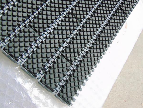 ZY900FT-R1 Plastic flat top food grade modular belt rubber top friction top belts FDA food grade