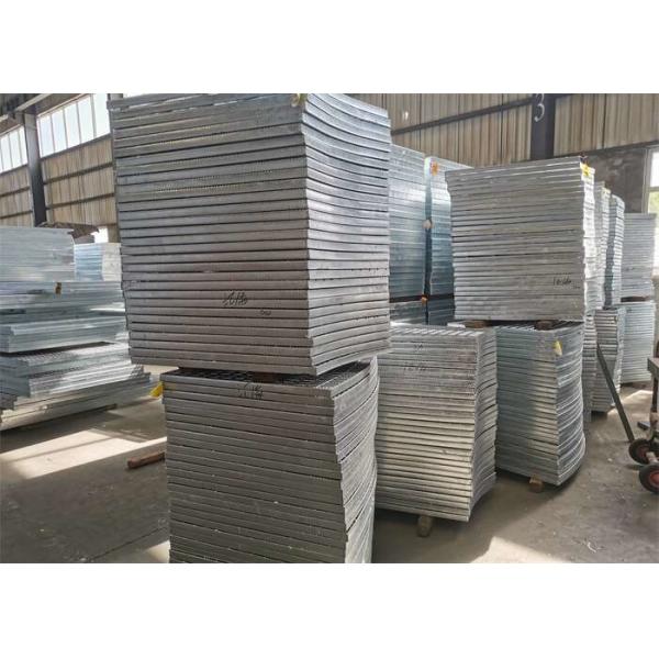 Driveway Platform Steel Grating Walkway 120mm High Zinc Coating