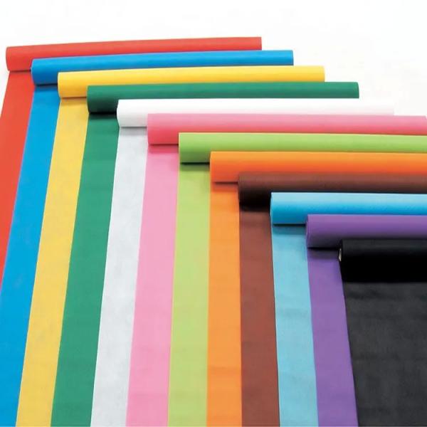 Рождественская пластиковая крышка для стола 70 гр. Нефтяная многоцелевая