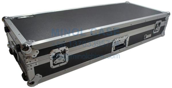 Flight Ready Rolling ATA Hard Case For 61 Note Keyboard