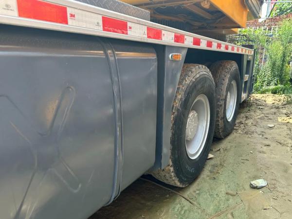 China 30 Ton Crane 30t Qy30K Crane New Mobile Crane X-Mg Model Qy30K5d Truck Crane