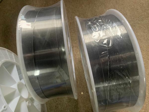 O metal dos SS 304 pulveriza a restauração da peça do fio PMET 710 Tafa 80T Resurface o formulário de bobina 304 de aço inoxidável