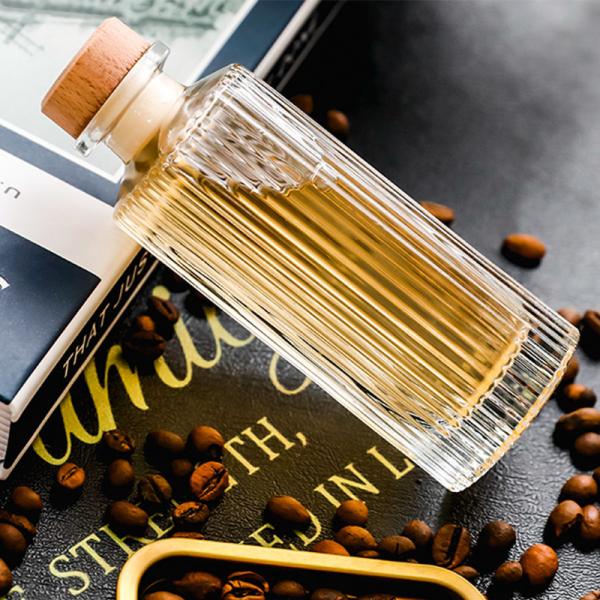 250ml Vertical Striped Glass Bottle With Wooden Cork Caps