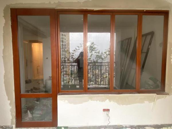 Aluminium Hurricane-Proof Vertical Bifold up Windows Plastic Steel Vertical Folding Design Push-Up Feature Aluminum