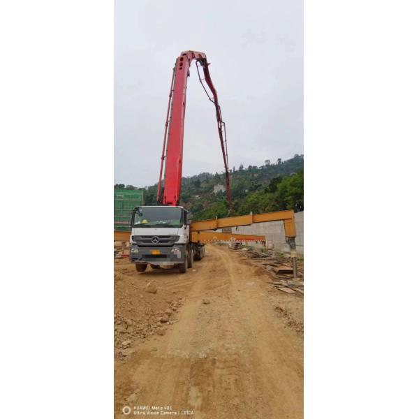 4 секции бума используется 18 лет Си Бенц шасси 62м насосная машина в отличном состоянии