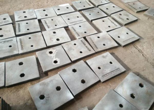 Chrome-Moly Steel triangle wear plates for crusher machine and ball mill