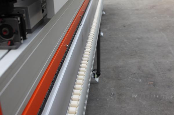 Doors Laminate Edge Banding Machine Tools Automatic Edge Bander Machine 6400x900x1700mm