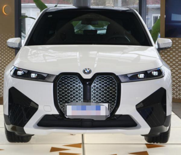 BMW ix carro usado elétrico médio de SUV de 2023 xDrive40 grande 5 assentos da porta 5