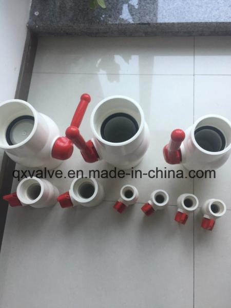 Dn25 PVC Ball Valve for Irrigation Manual Driving Mode Pn25 Nominal Pressure White Color