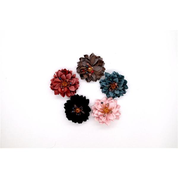 Hand Sintered Edge Flower /girl flower made of satin ribbons/Hand-simulated flower Various colors Fabric, wool