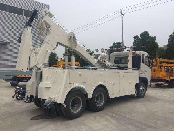 6x4 Heavy Recovery Truck , Road Wrecker Truck With Right Hand Drive / Left Hand Drive