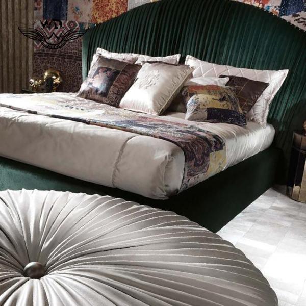Modern Luxury Italian Bed High Back Sectional Contemporary Bedroom Sets