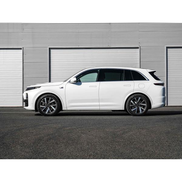 Li L7 Leading Ideal Automobile EV Car 0.5 Hour Charging Time 100% Electric Fuel Made