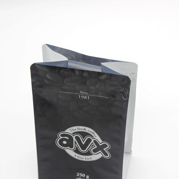 Чёрные кофейные пакеты на заказ из алюминиевой фольги с плоским дном