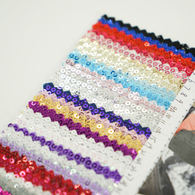 Изготовленной на заказ методы Sequin цвета декоративной 0.65mm красочной сплетенные тканью