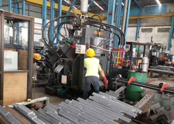 JNC1412 Modèle de poinçonnage de marquage de coupe CNC Machine de ligne d'angle 630/1000KN force de poinçonnage