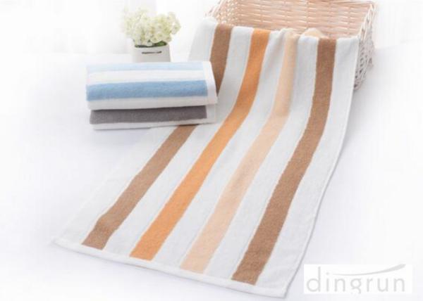 Soft Touch Fadeless Sports Gym Towels , Eco - Friendly Athletic Cooling Towel 35*95cm