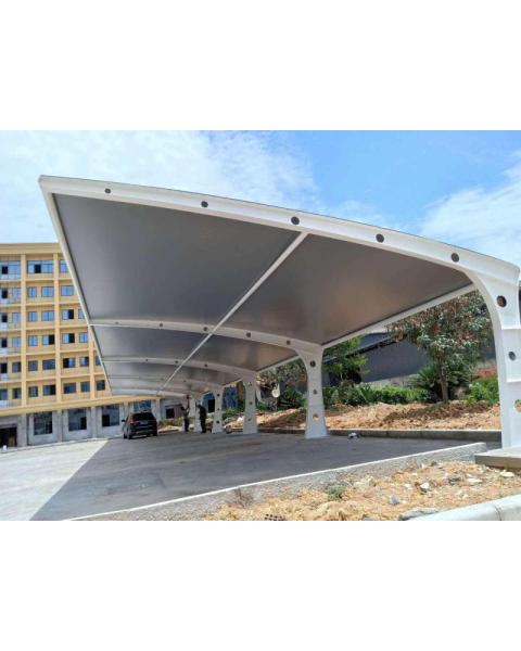 Canopy de estrutura de membrana de aço de estilo moderno para estacionamento de carros ao ar livre e carregamento de veículos elétricos