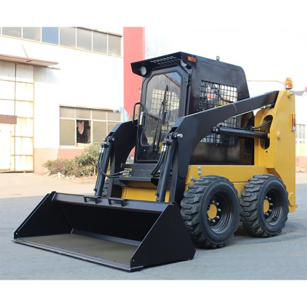 Mini Skid Steer Loader Yellow Bucket Capacity 0.5 M3 For Bulldozing