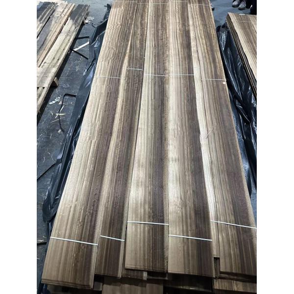 Курят/дымить квартал эвкалипта деревянный отрезал листы облицовки для украшения