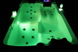 Comfortable Two People Lying Pool SPA Equipment Outdoor Jacuzzi for 2 Adults