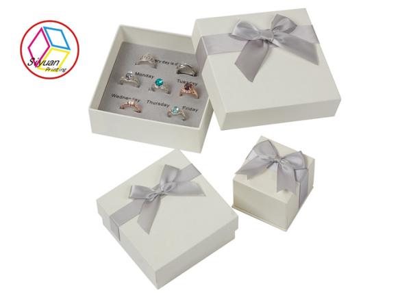 Caixa de presente personalizada do papel da joia para a cor branca da pérola do parafuso prisioneiro da orelha do anel