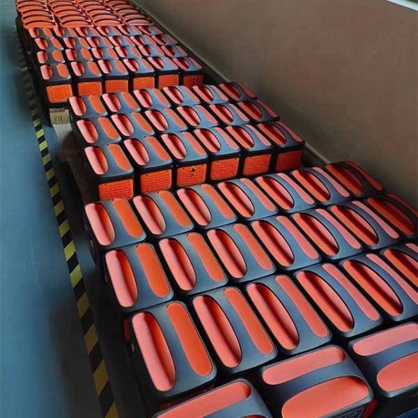 Wholesale 150W 200W 300W 500W 110V 220V Solar Power Bank Charging Portable Power Station 80000mAh