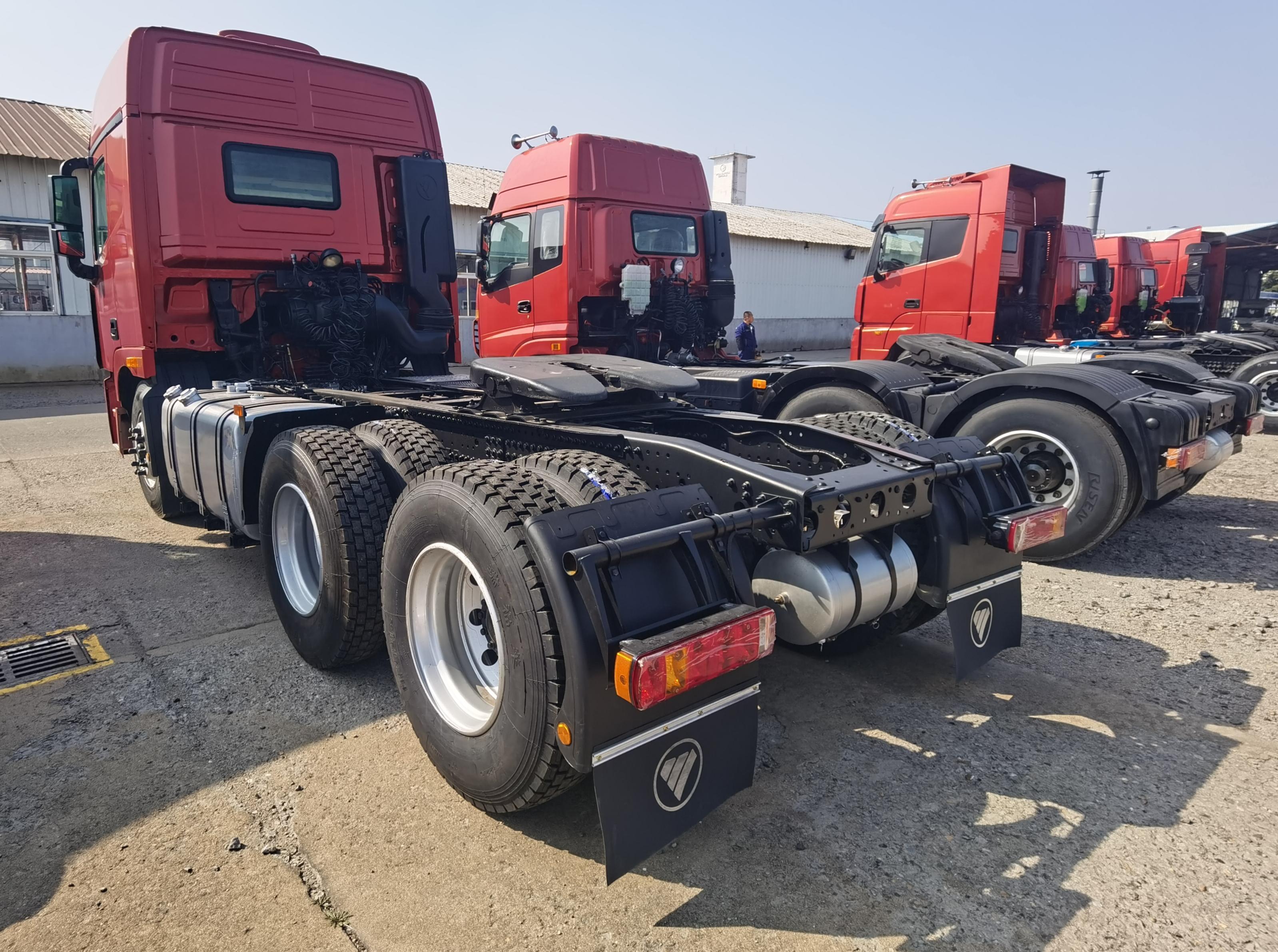 FOTON GTL 460‑Horsepower 6×4 Heavy‑Duty Tractor Head _ 40000kg Traction Long‑Haul Freight Tractor Unit _ Mining Construction Highway Transport Truck