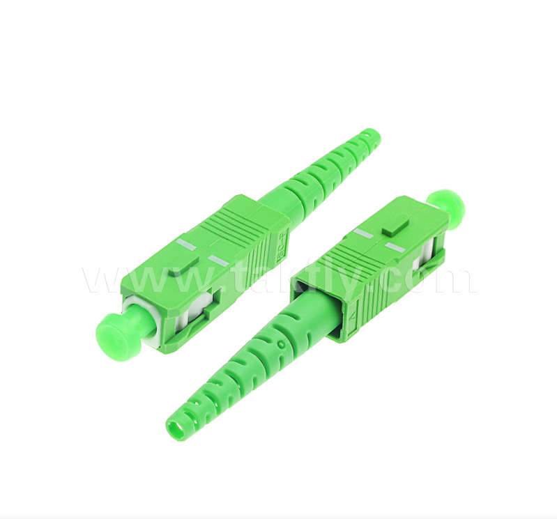 SC/APC Fiber Optic Connector – Low Insertion Loss, Push-Pull Design, FTTH Compatible