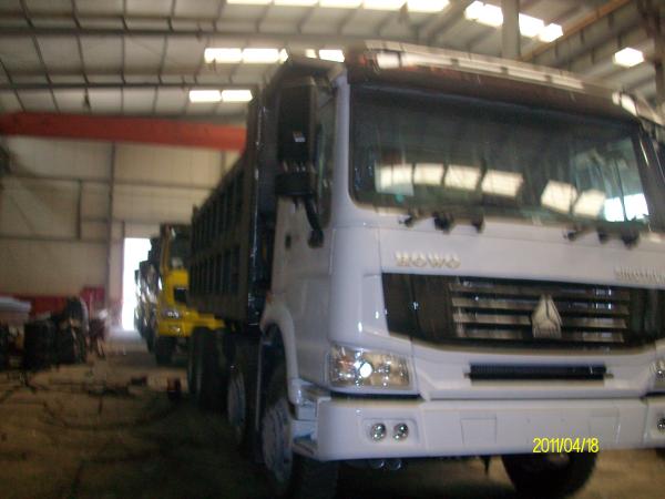 Strong Engine 6x4 Heavy Duty Dump Truck For Heavy Loading Transportation