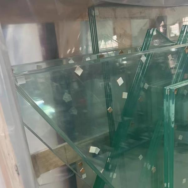 Сверхразмерное плоское изогнутое ламинированное закаленное стекло сверхвысокое архитектурное стекло для гостиницы аэропорта лобби