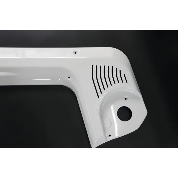 Parties en plastique résistantes aux produits chimiques pour l'industrie automobile