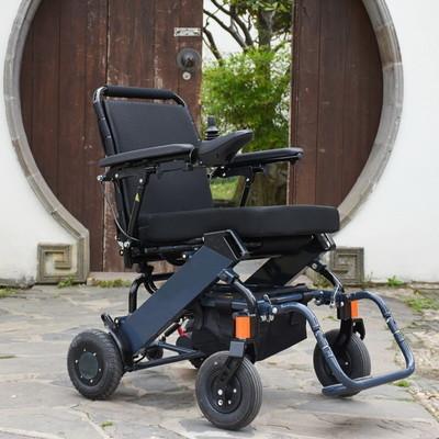 6km/H Lightweight Foldable Electric Wheelchair Aluminum