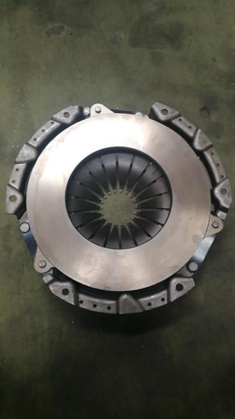 New Old Stock: OEM Ford E8TZ-7563-B Clutch Pressure Plate & Cover Assembly