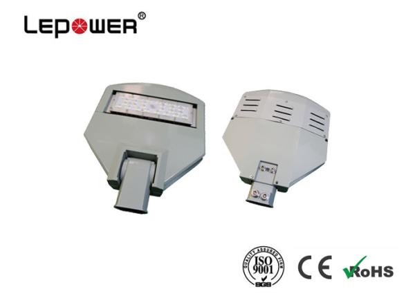 Outdoor Public 35W Cree LED Street Light , LED Parking Lot Lights Input Voltage AC 90 - 305V 50 / 60 Hz