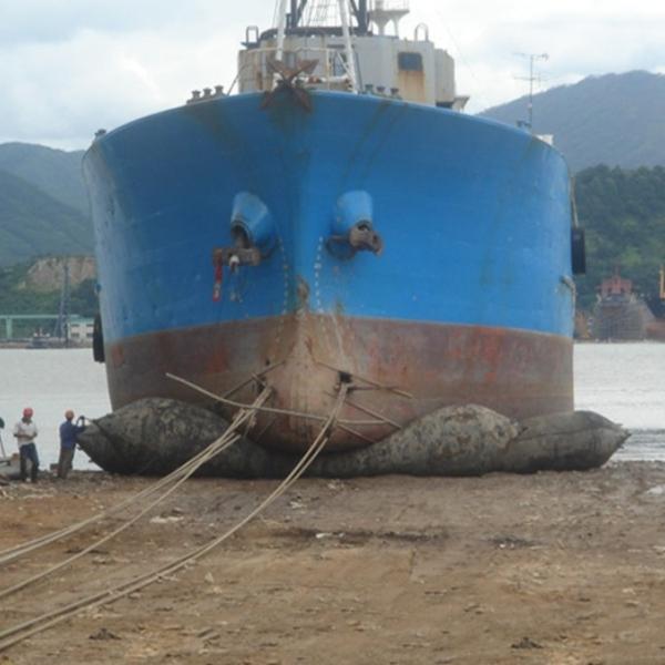 Bolsa a ar de lançamento de borracha natural do navio com camadas diferentes do cabo