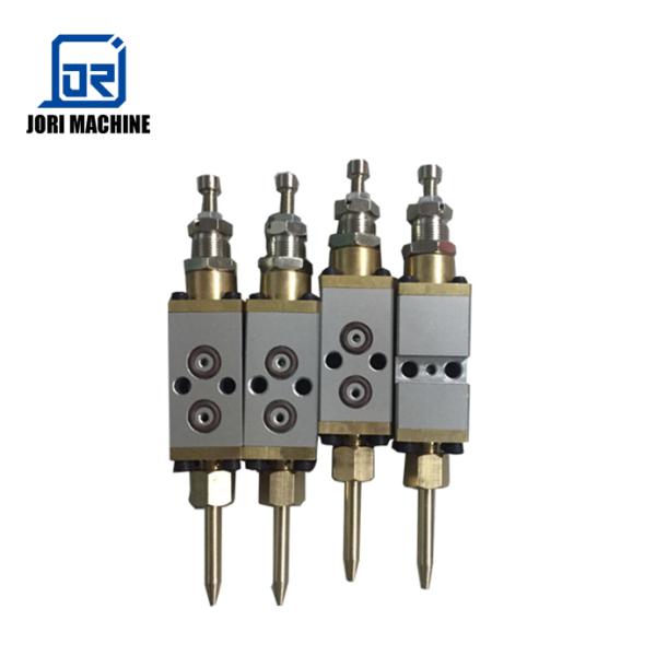 Temperature- Controlled  Hot Melt Glue Machine For Making Solid Candle