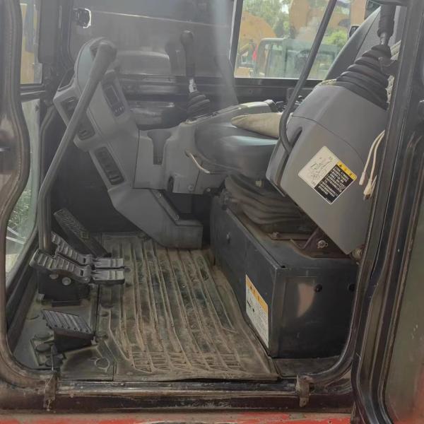 Cylindre hydraulique d'origine utilisée Kubota Kx165 Mini-excavatrice 6t pour les travaux de construction