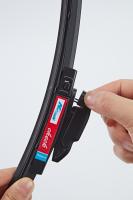 High End Car Wipers Fits Windshield Curvature For Smooth And Quiet Operation