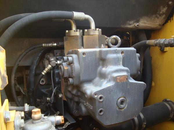 Used KOMATSU excavator PC220-7(No.1 )for sale