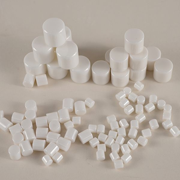 Round Grinding Zirconia Ceramic Media Beads For Industrial Ball Mill Use