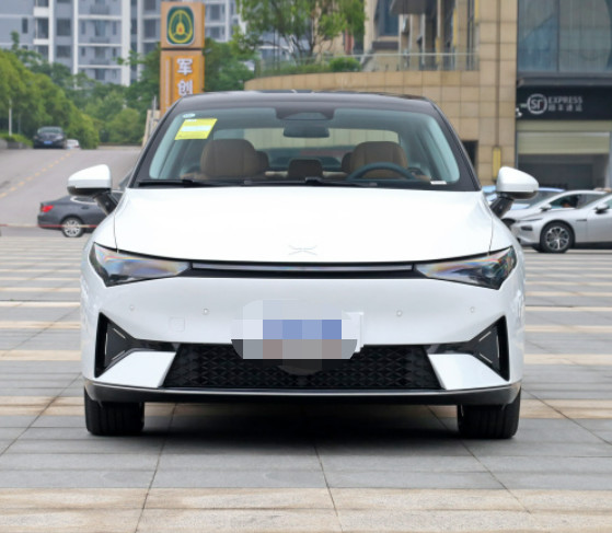 Автомобили Xpeng P5 2022 550E EV новые и используемый седан компакта ряда Xpeng P5 550km