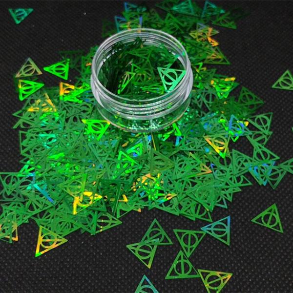 Stock of PET-Friendly Harry and Potter Triangle Glitter in Eco-Friendly Material