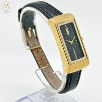 Mulheres Chique Quartz Relógio 30mm Golden Dial Case de aço inoxidável Quartz Relógio