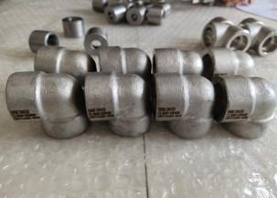 Encaixes de tubulação da solda do soquete de ASME B16.11 A105, encaixes da solda do soquete do aço carbono