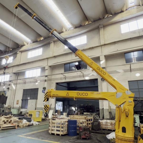 0.9t14m Crane telescópica hidráulica pequeña